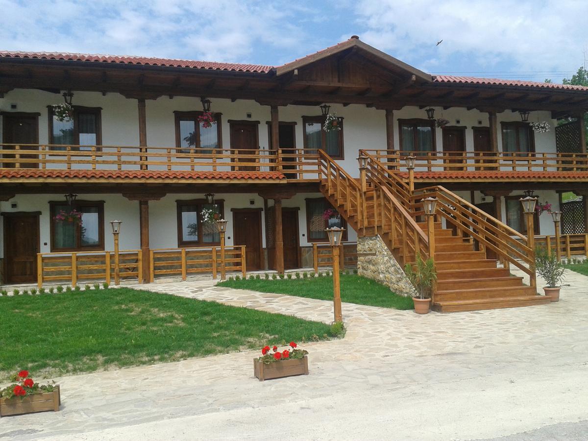 Complex Barite Hotel Chernevo Exterior foto
